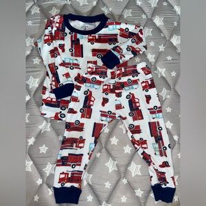 12M Carters Pajama Set 🚒